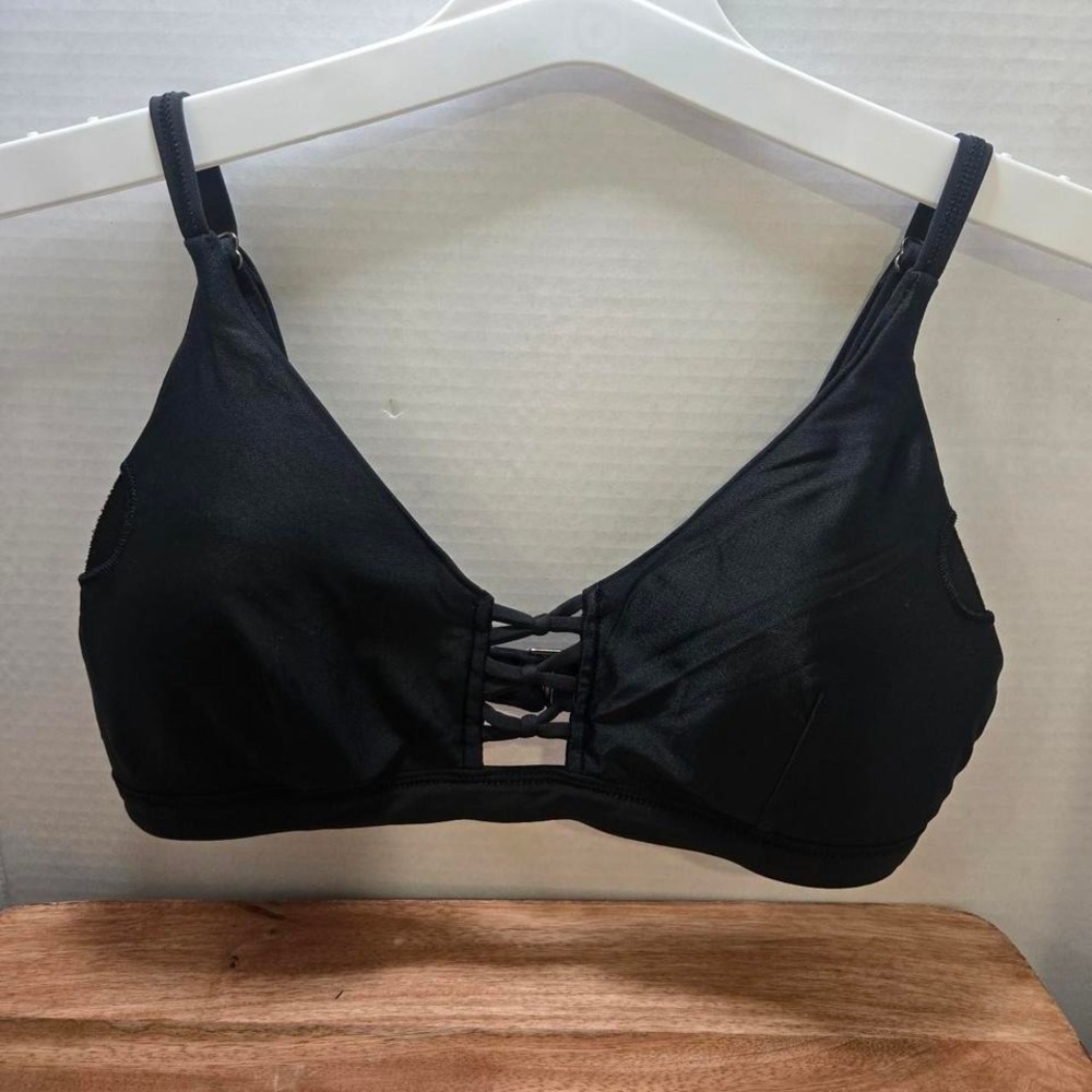 Calia by Carrie Underwood Black bikini‎ top size small
